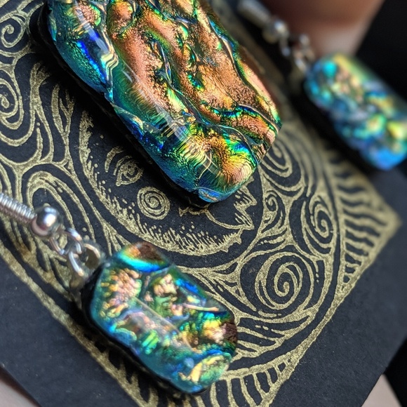 Fire & Ice; Glass/Dichroic Pendant & Earring Set - Picture 5 of 6